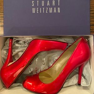 Mint shape & worn twice.Size 9 but fits like an 8.